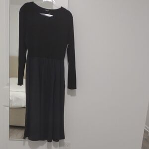 Chic Long Sleeve Black Dress